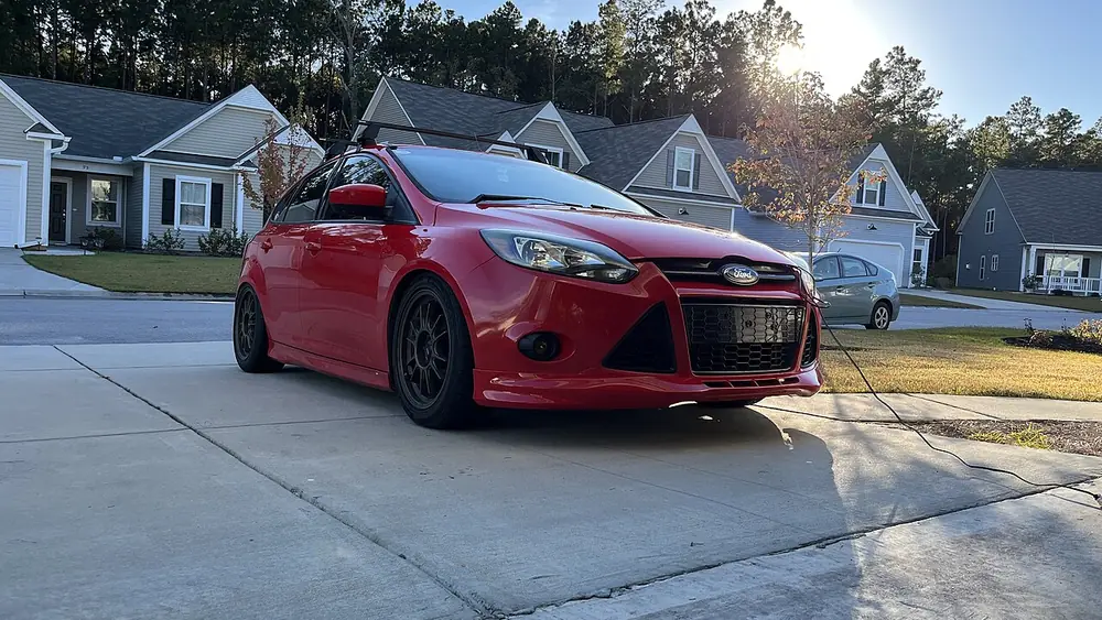A 2012 Ford Focus seen from the front