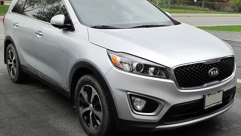 A 2017 Kia Sorento seen from the front