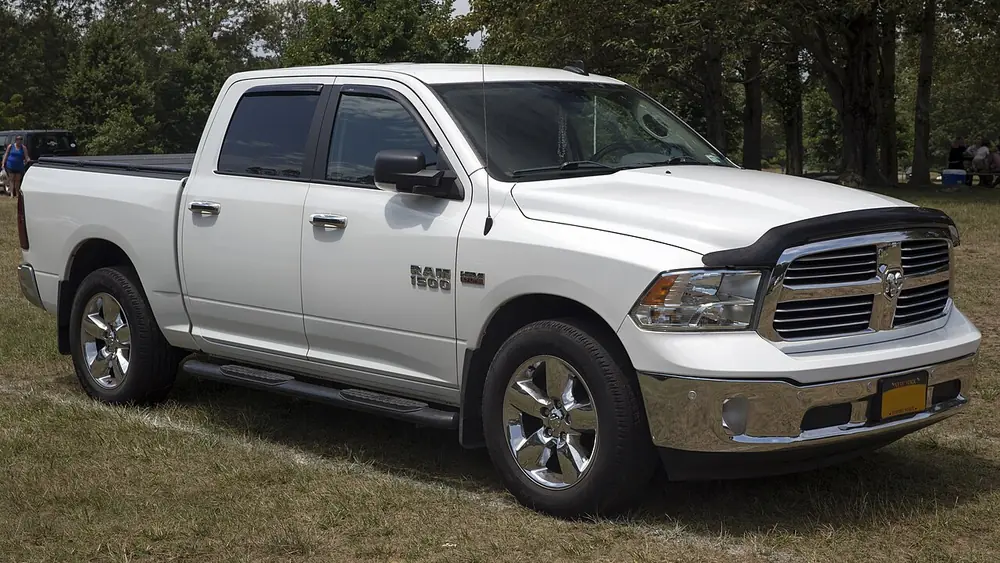 A white 2016 Ram 1500 seen from the front