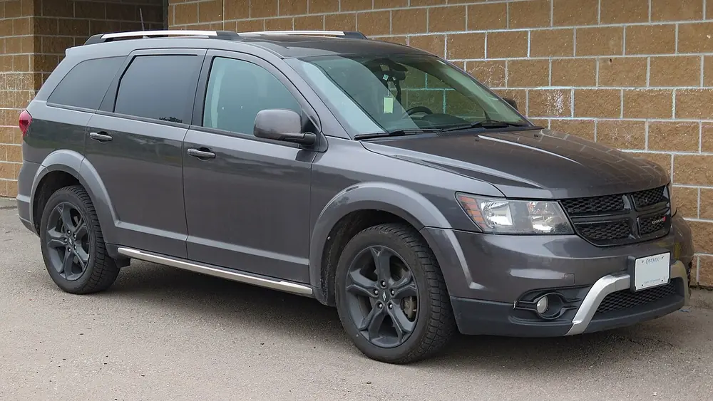A gray 2018 Dodge Journey seen from the front
